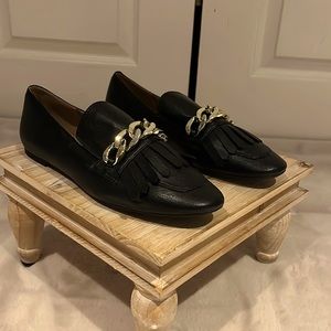 7. NWOT, H&M, US SIZE 8 LOAFERS, BLACK WITH GOLD CHAIN/FRINGE DETAILS